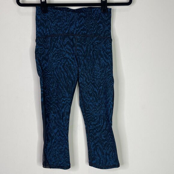 Lululemon Train Times Crop 17" Full On Mesh Luxtreme Women's Size 4 - Picture 1 of 6